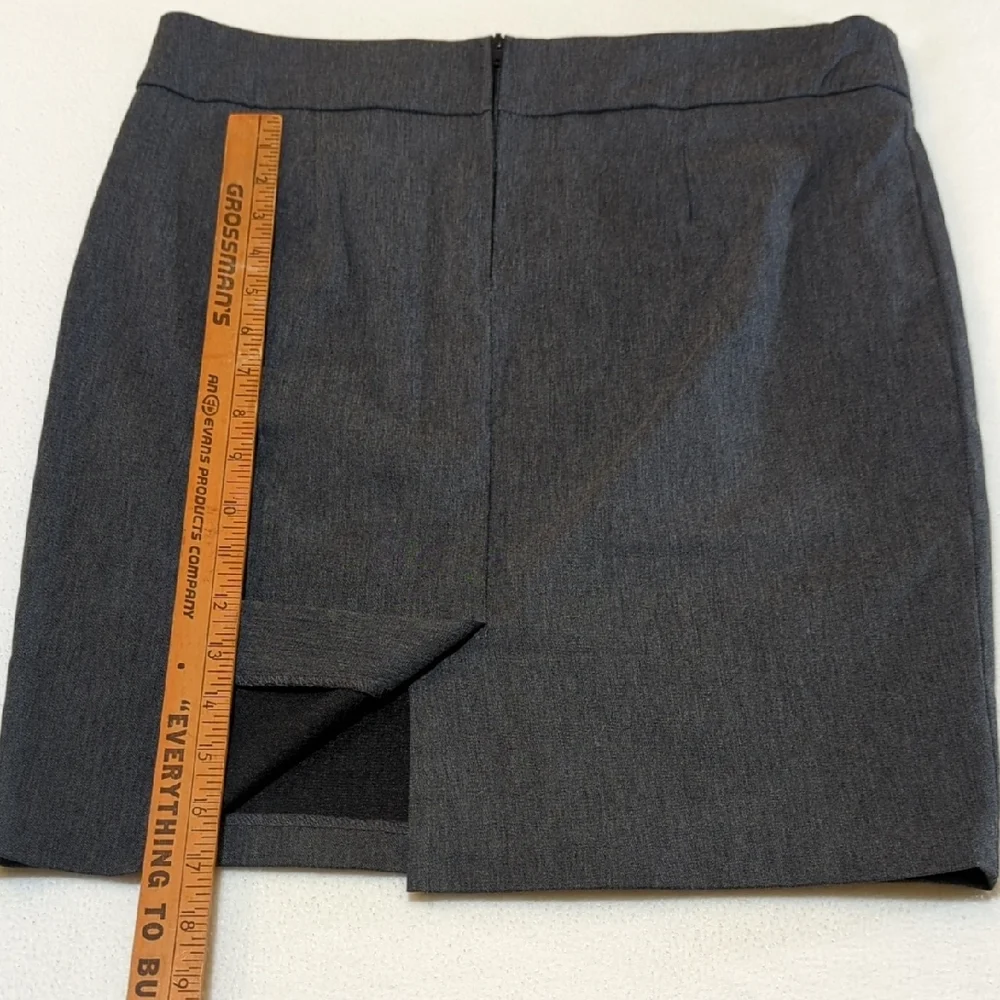 Classic Gray Women's Skirt - Picture 8 of 8
